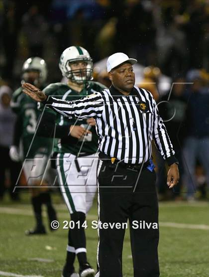 Thumbnail 2 in Edison (Fresno) vs. Oceanside (CIF SoCal Regional D1 Final) photogallery.
