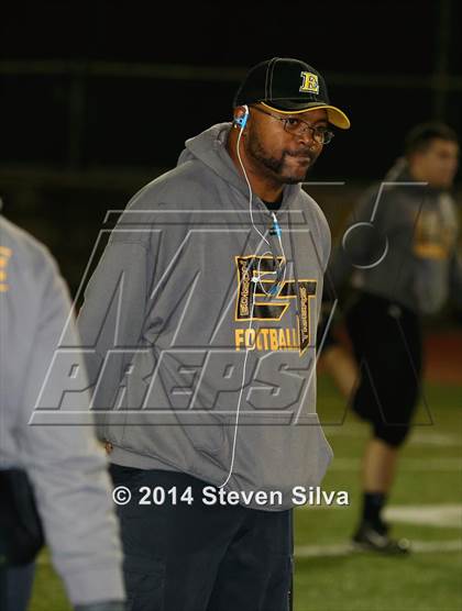 Thumbnail 3 in Edison (Fresno) vs. Oceanside (CIF SoCal Regional D1 Final) photogallery.