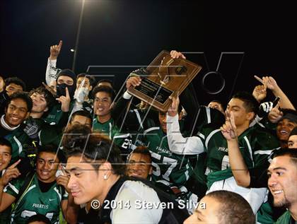 Thumbnail 1 in Edison (Fresno) vs. Oceanside (CIF SoCal Regional D1 Final) photogallery.