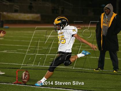 Thumbnail 2 in Edison (Fresno) vs. Oceanside (CIF SoCal Regional D1 Final) photogallery.