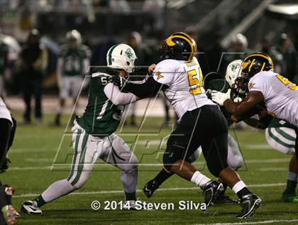 Thumbnail 2 in Edison (Fresno) vs. Oceanside (CIF SoCal Regional D1 Final) photogallery.