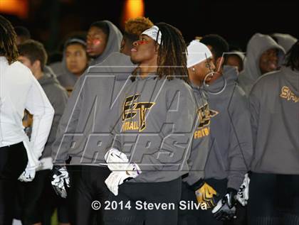 Thumbnail 1 in Edison (Fresno) vs. Oceanside (CIF SoCal Regional D1 Final) photogallery.