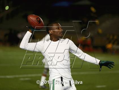 Thumbnail 3 in Edison (Fresno) vs. Oceanside (CIF SoCal Regional D1 Final) photogallery.