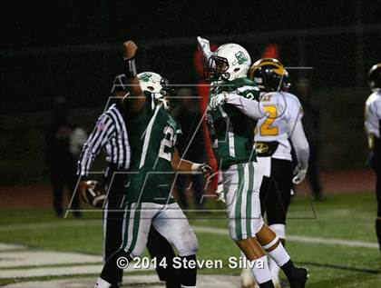 Thumbnail 3 in Edison (Fresno) vs. Oceanside (CIF SoCal Regional D1 Final) photogallery.
