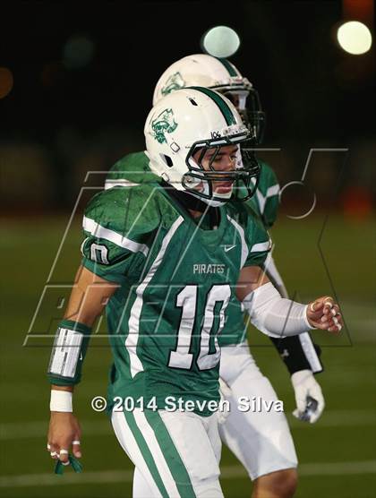 Thumbnail 3 in Edison (Fresno) vs. Oceanside (CIF SoCal Regional D1 Final) photogallery.
