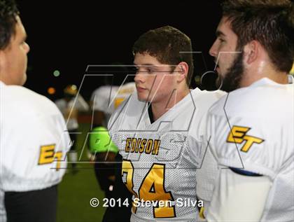Thumbnail 3 in Edison (Fresno) vs. Oceanside (CIF SoCal Regional D1 Final) photogallery.