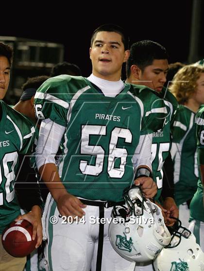 Thumbnail 3 in Edison (Fresno) vs. Oceanside (CIF SoCal Regional D1 Final) photogallery.