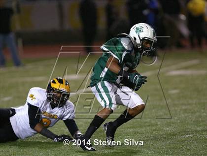 Thumbnail 3 in Edison (Fresno) vs. Oceanside (CIF SoCal Regional D1 Final) photogallery.
