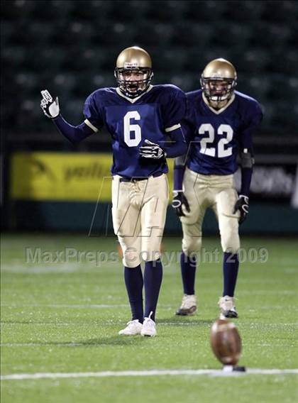 Thumbnail 2 in York vs. Notre Dame (Section 5 Class D Seminfinal) photogallery.