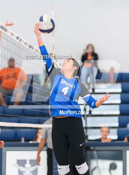 Thumbnail 2 in Somerset @ Karnes City (Hondo Volleyball Tournament) photogallery.