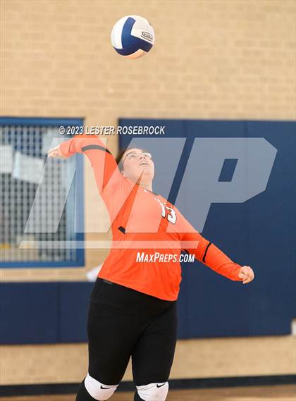 Thumbnail 1 in Somerset @ Karnes City (Hondo Volleyball Tournament) photogallery.