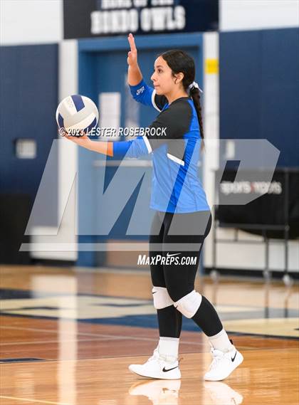 Thumbnail 1 in Somerset @ Karnes City (Hondo Volleyball Tournament) photogallery.
