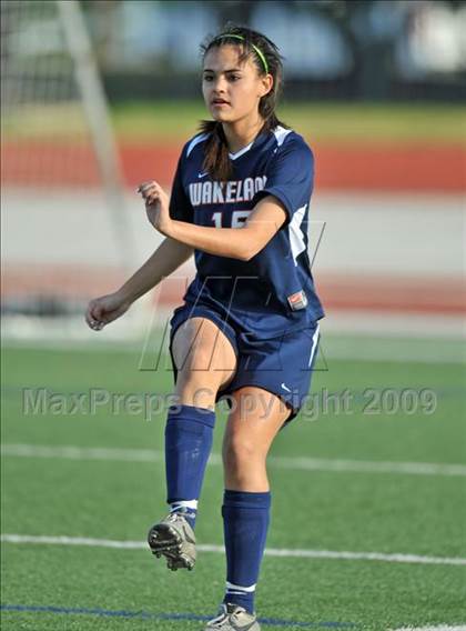 Thumbnail 1 in Wakeland vs Highland Park (Class 4A, Region II quarterfinals) photogallery.
