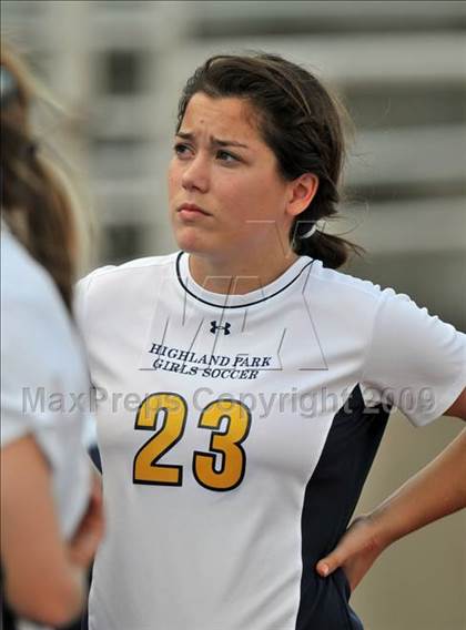 Thumbnail 3 in Wakeland vs Highland Park (Class 4A, Region II quarterfinals) photogallery.