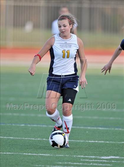 Thumbnail 1 in Wakeland vs Highland Park (Class 4A, Region II quarterfinals) photogallery.