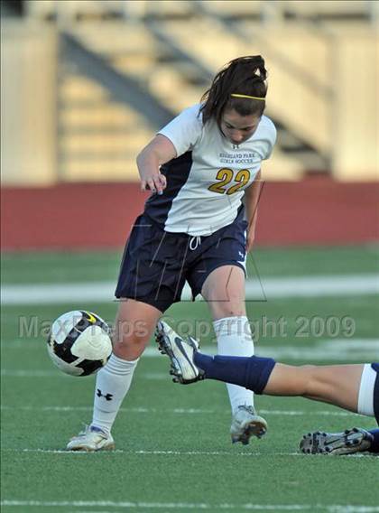 Thumbnail 3 in Wakeland vs Highland Park (Class 4A, Region II quarterfinals) photogallery.