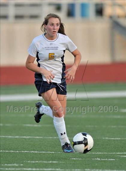 Thumbnail 3 in Wakeland vs Highland Park (Class 4A, Region II quarterfinals) photogallery.