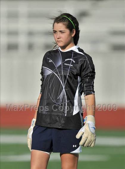 Thumbnail 2 in Wakeland vs Highland Park (Class 4A, Region II quarterfinals) photogallery.