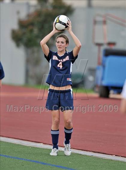 Thumbnail 1 in Wakeland vs Highland Park (Class 4A, Region II quarterfinals) photogallery.