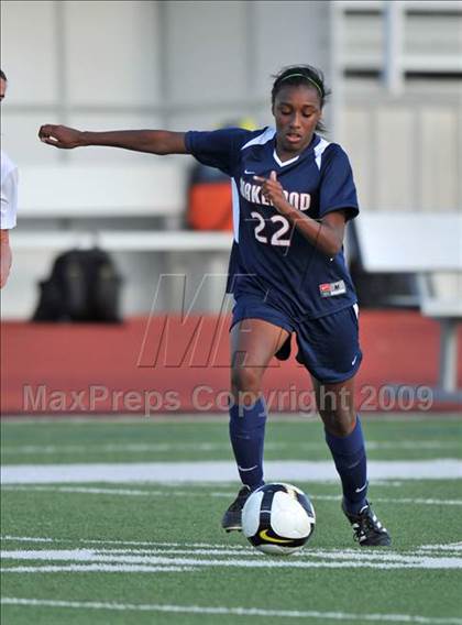 Thumbnail 1 in Wakeland vs Highland Park (Class 4A, Region II quarterfinals) photogallery.