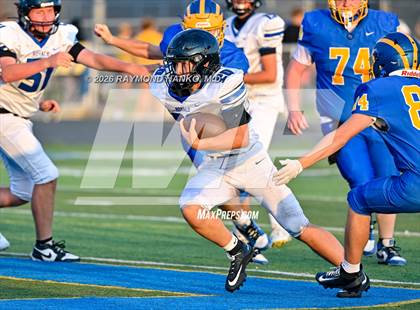 Thumbnail 3 in JV: Greenfield-Central vs Eastern Hancock photogallery.