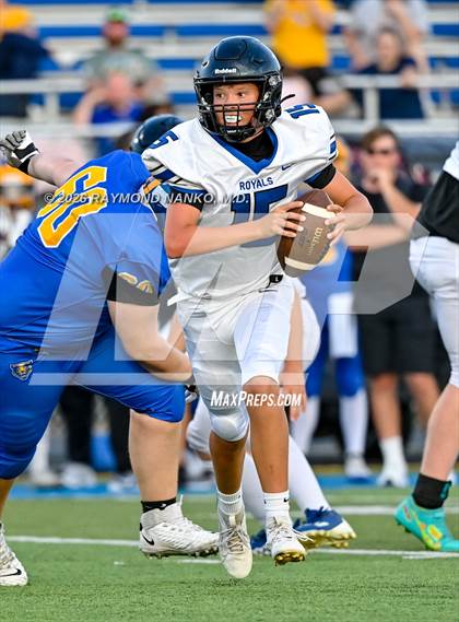 Thumbnail 3 in JV: Greenfield-Central vs Eastern Hancock photogallery.