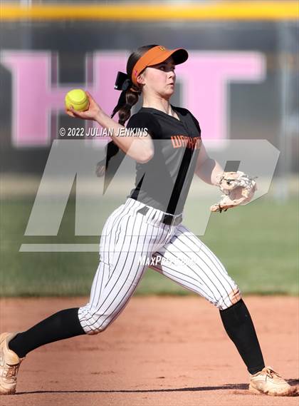 Thumbnail 1 in Bishop Kelly @ Ridgevue photogallery.