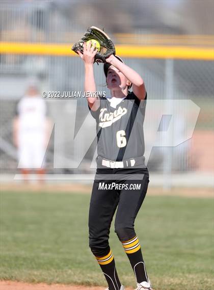 Thumbnail 3 in Bishop Kelly @ Ridgevue photogallery.