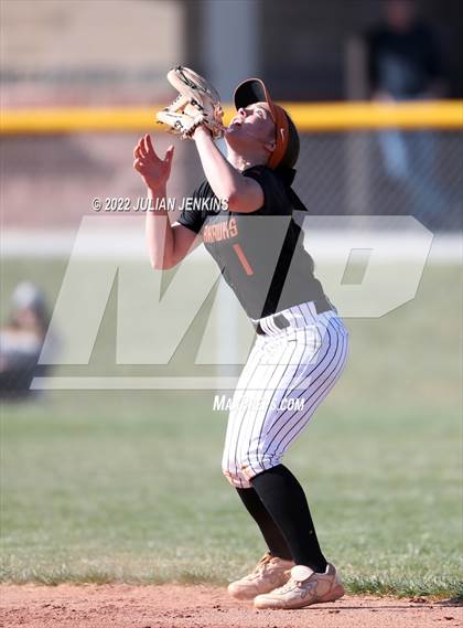 Thumbnail 2 in Bishop Kelly @ Ridgevue photogallery.