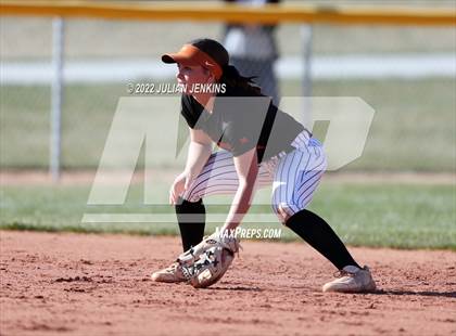 Thumbnail 1 in Bishop Kelly @ Ridgevue photogallery.