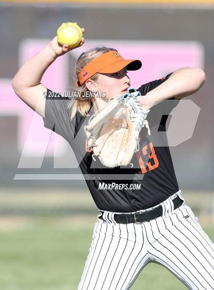 Thumbnail 3 in Bishop Kelly @ Ridgevue photogallery.