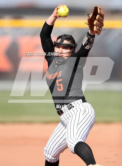 Thumbnail 3 in Bishop Kelly @ Ridgevue photogallery.