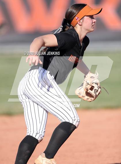 Thumbnail 3 in Bishop Kelly @ Ridgevue photogallery.