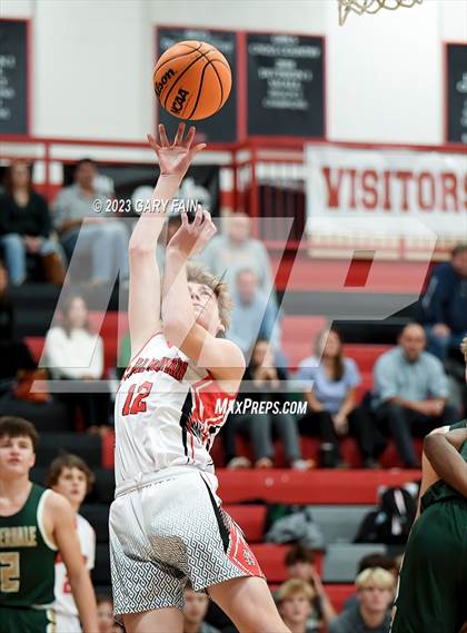 Thumbnail 3 in Silverdale Academy @ Signal Mountain photogallery.