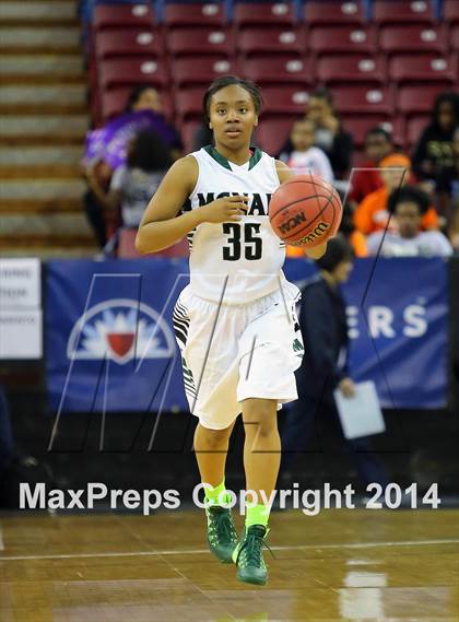Thumbnail 3 in Sacramento vs McNair (CIF SJS D2 Final) photogallery.