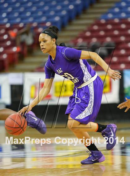 Thumbnail 1 in Sacramento vs McNair (CIF SJS D2 Final) photogallery.