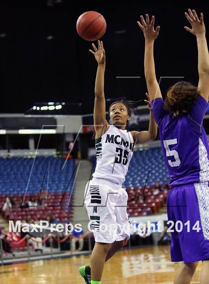 Thumbnail 3 in Sacramento vs McNair (CIF SJS D2 Final) photogallery.
