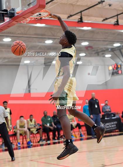 Thumbnail 3 in Holy Spirit Prep vs. Vanguard (Prep Hoops Sun Bash) photogallery.