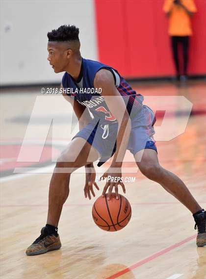 Thumbnail 3 in Holy Spirit Prep vs. Vanguard (Prep Hoops Sun Bash) photogallery.