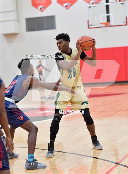 Thumbnail 3 in Holy Spirit Prep vs. Vanguard (Prep Hoops Sun Bash) photogallery.