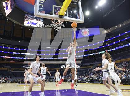 Thumbnail 1 in Mater Dei vs. St. John Bosco (2024 Coastal Catholic Classic) photogallery.