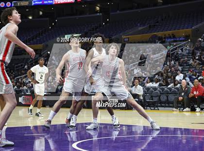 Thumbnail 3 in Mater Dei vs. St. John Bosco (2024 Coastal Catholic Classic) photogallery.