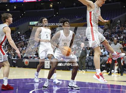 Thumbnail 2 in Mater Dei vs. St. John Bosco (2024 Coastal Catholic Classic) photogallery.