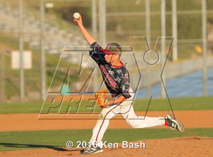 Thumbnail 1 in Thousand Oaks @ Camarillo photogallery.