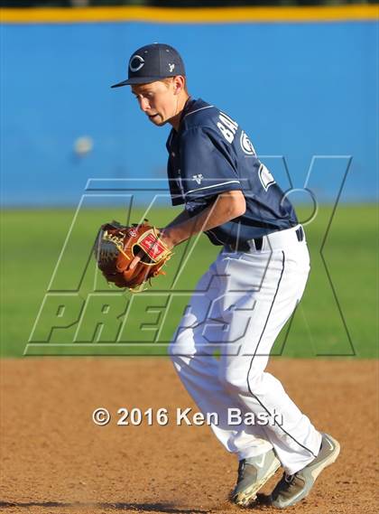 Thumbnail 1 in Thousand Oaks @ Camarillo photogallery.