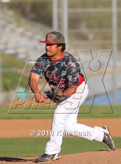 Thumbnail 1 in Thousand Oaks @ Camarillo photogallery.