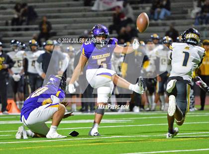 Thumbnail 2 in Clark @ Durango (NIAA 5A Div. III Quarterfinals) photogallery.