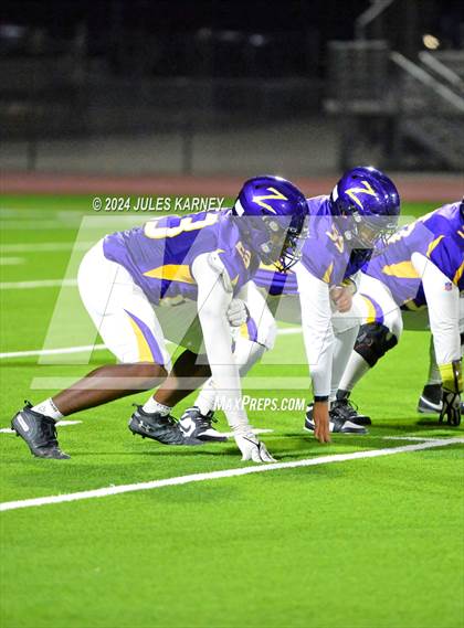 Thumbnail 2 in Clark @ Durango (NIAA 5A Div. III Quarterfinals) photogallery.