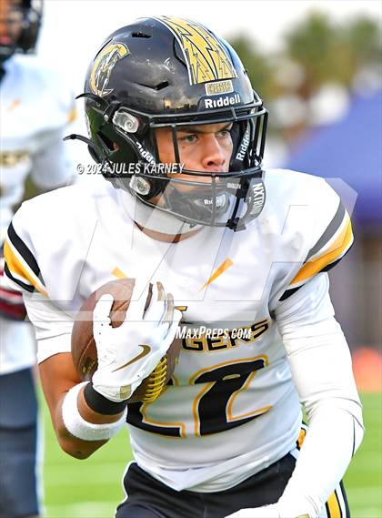 Thumbnail 2 in Clark @ Durango (NIAA 5A Div. III Quarterfinals) photogallery.