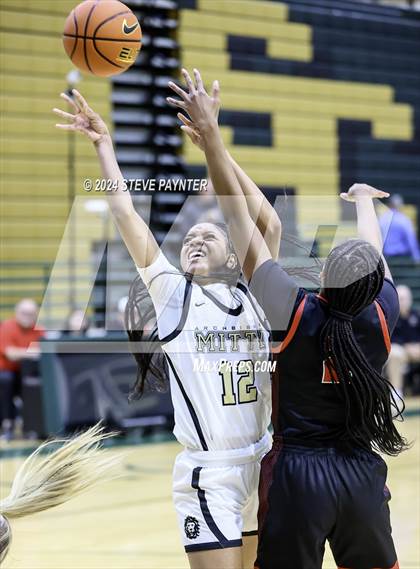 Thumbnail 2 in Archbishop Mitty vs George Rogers Clark (Nike TOC) photogallery.